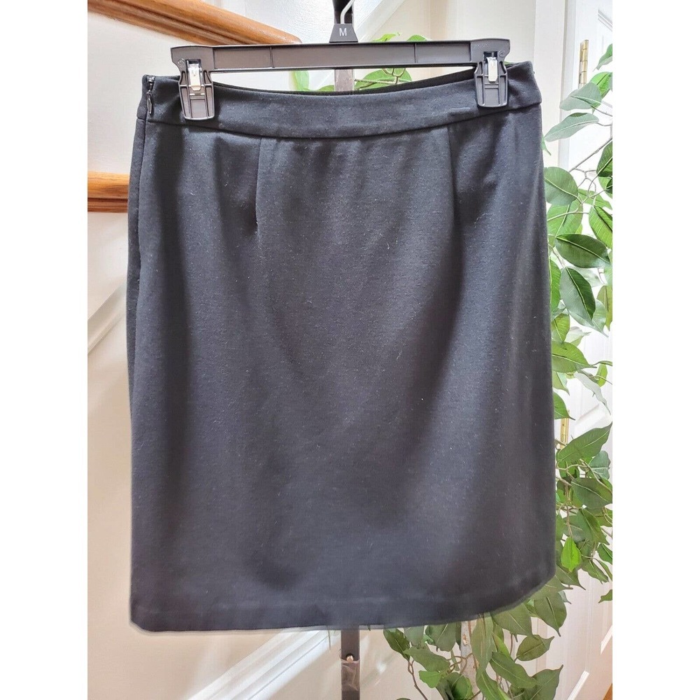 Talbots Women Black Rayon Straight & Pencil with Zip Closure Mini Skirt Size 2P